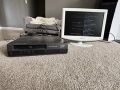Samsung 19″ White TV HD Gaming Monitor TESTED Model LN-T1954H w/ REMOTE WORKS