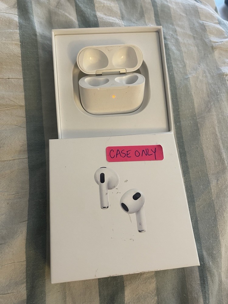 Apple AirPods (3rd Generation) A2897⚠️CHARGING CASE ONLY⚠️
