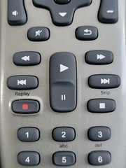Logitech Harmony 650 Infrared All-in-One Universal Remote Control (TESTED)