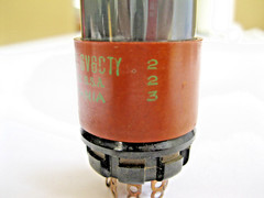 SYLVANIA JAN-CHS 6V6GTY/6V6 AUDIO VACUUM TUBE BROWN BASE TV-7 TESTED STRONG.