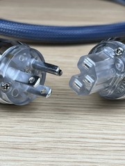 Audiophile Cable 2 m 15A 250V Shielded Carbon Fiber Plug IEC C13 1.7 cm Thick