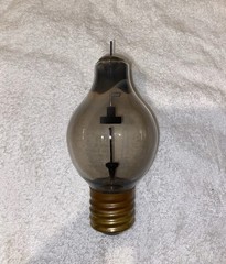 Antique Uncommon Benjamin Electric Arc Rectifier Bulb E-39 Mongol 4 Volt Tungar