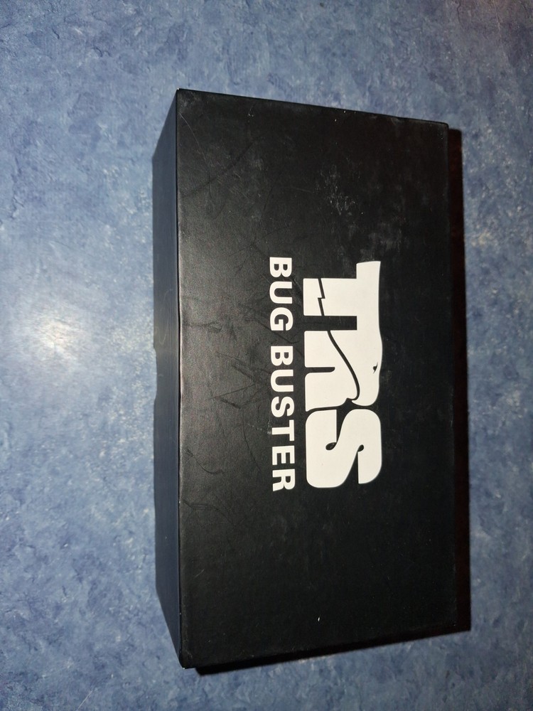 Easy-To-Use Signal-Identifying Surveillance Bug Detector Brand New! Never Used!