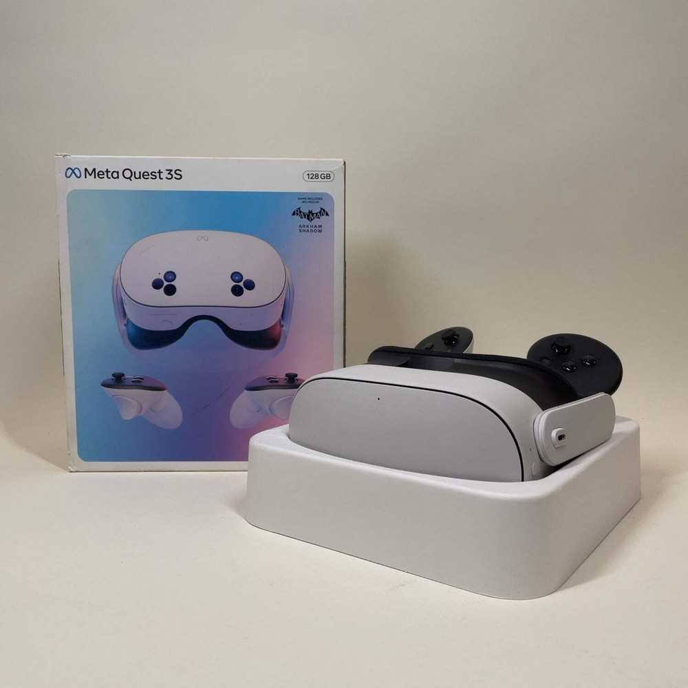 Meta Quest 3S 128GB Standalone All-in-One VR Headset P97