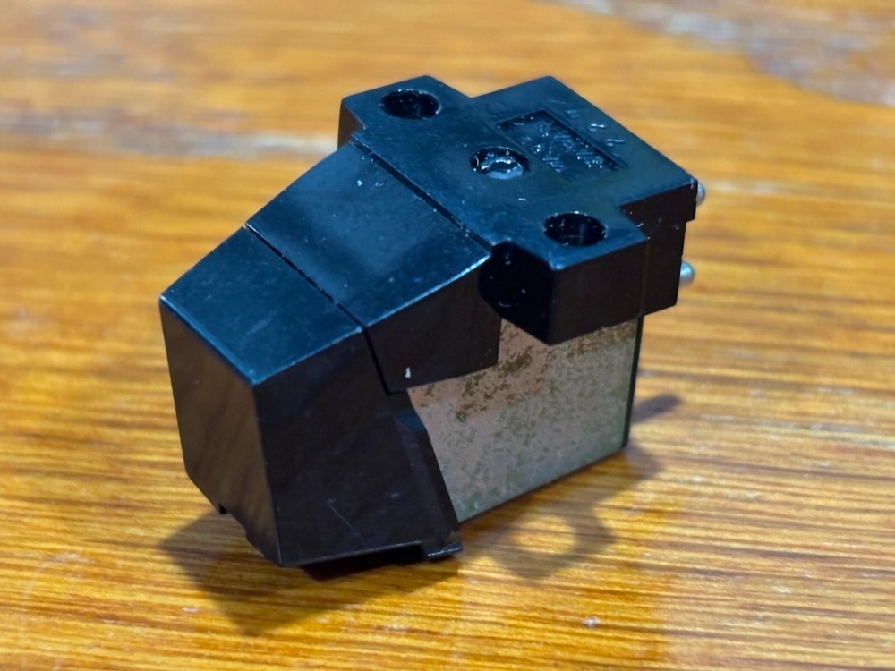 Unbranded Std.-Mount Cart. – Needs A Stylus (Continuity Tested Good)