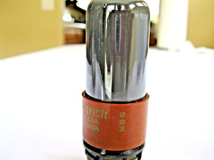 SYLVANIA JAN-CHS 6V6GTY/6V6 AUDIO VACUUM TUBE BROWN BASE TV-7 TESTED STRONG.
