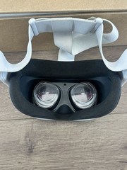 META QUEST 2 – KW49CM – ADVANCED ALL-IN-ONE VR (WCP038489)