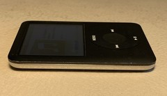 Apple iPod A1236 Nano 3rd generation MP3 Player 8GB Black Works