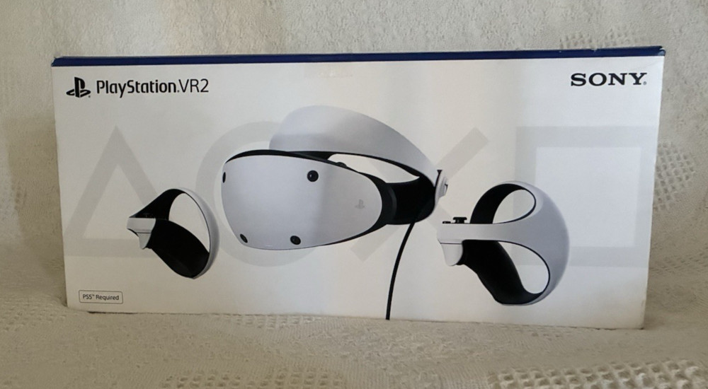 Sony PlayStation VR2 Headset & Controllers for PS5 – New