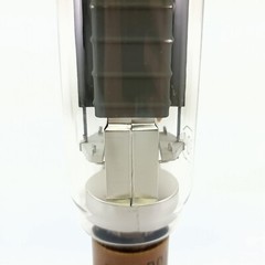 1 X 804 RCA TUBE. 1940s PROD. 2. CE4