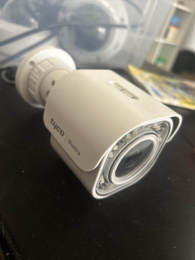 Tyco IES02-B10-BI04 Illustra Essentials Gen4 IR Bullet Camera 2.8mm 2MP White