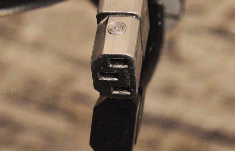 MIT – Z-Cord II 15A Power Cable – 2M (6.6FT)