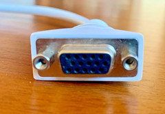 Mini-DVI Male to VGA Female Video Cable Adapter (White) – 6 inches