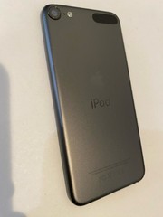 Apple iPod Touch 6th Generation Space Gray (16 GB) (GREAT CONDITION)