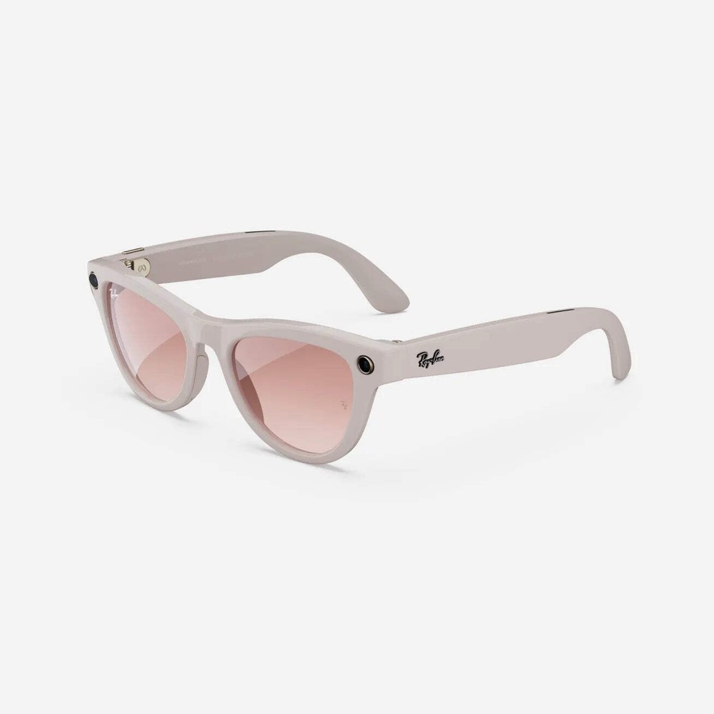 Refurbished Ray-Ban Meta Skyler (Gen 1), Shiny Warm Gray / Gradient Cinnamon Pin