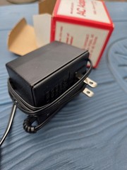 NOS Archer Power Adapter 273-1455A INPUT: 120V AC 60Hz 8W OUTPUT: 9V DC 300mA
