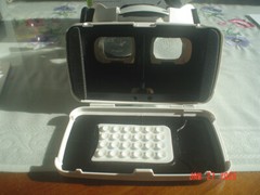 MAGICOO 3D VR GLASSES / MOBILE VR HEADSET WITH ORIG BOX & INST. – EXCELLENT COND