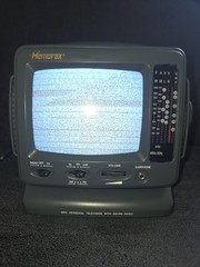 Memorex MT0500 Mini Personal Television CRT TV with AM/FM Radio