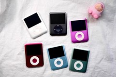 NEW Sealed Apple iPod Nano 3rd Generation 4GB 8GB All Colors FAST FREE SHIPPING!