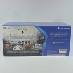 Sony PlayStation VR Skyrim Bundle VR2 Headset White/Black CUH-ZVR2