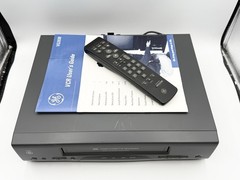 GE General Electric VG2030 Video Cassette Recorder VCR VHS + Remote Tested Works