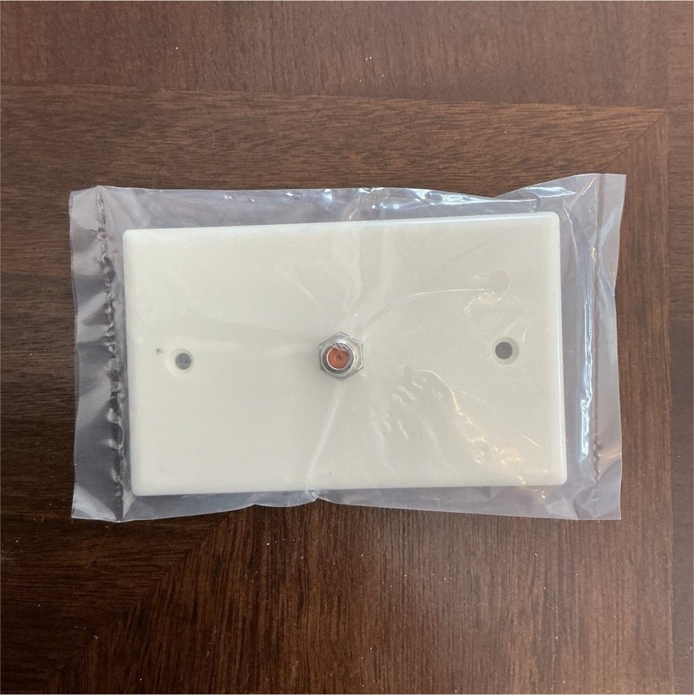 100 Wall Plate White Coaxial F to F Single Connector w Mounting Screws
