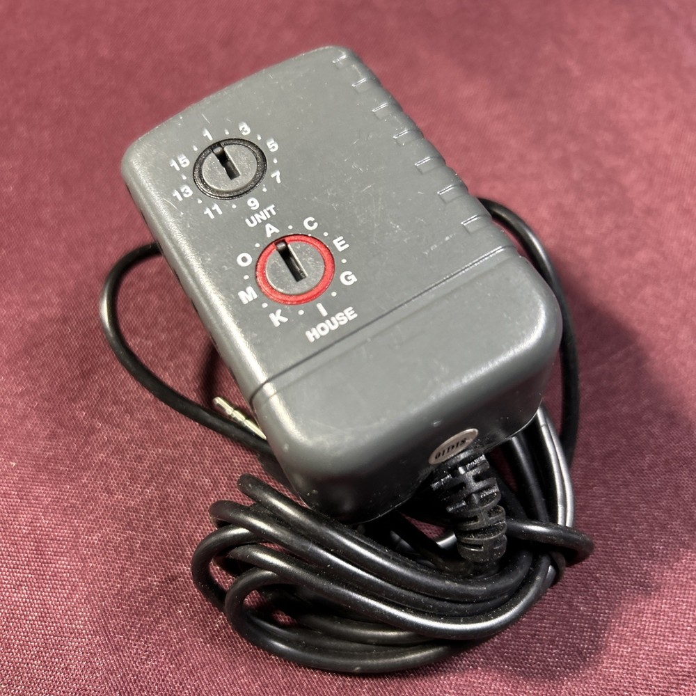 X10 Remote Controlled Power Supply Model XM13A X10 wireless cameras Vintage