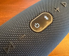 JBL Charge 4 Waterproof Bluetooth Speaker – Unique Blue on Black 2-Tone Look!