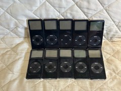 LOT OF 10 Apple iPod nano 2GB (1st Generation) Black BUNDLE CASES ONLY READ