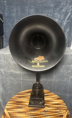 1920’s MAGNAVOX R3 Mod. B POWERED 14” HORN SPEAKER 44738