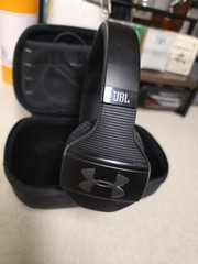 JBL Under Armour Black Wired On-Ear Headphones Adjustable Headband w/Case