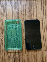 Apple iPod Touch 4th Generation 8GB