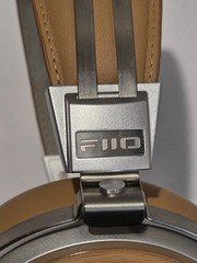 FiiO FT1 Over-Ear Closed-Back Headphones (Beech)