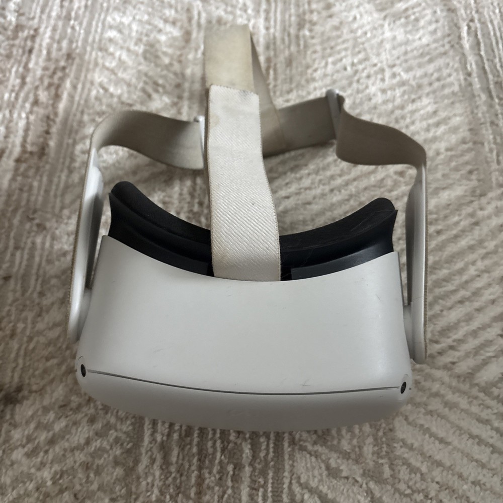 Meta Oculus Quest 2 Standalone VR Headset – White HEADSET ONLY Read