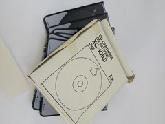 one VTG JVC Single Disc CD Cartridge/CD Caddy XC-10(U)