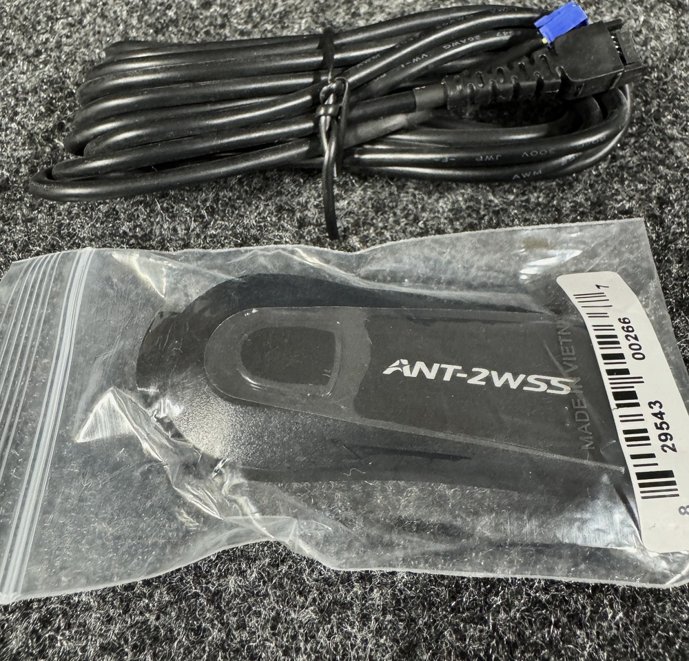 FIRSTECH ANT-2WSS ANTENNA WITH CABLE/FCC ID: VA5JA1000-2WSS /NEW/MADE IN VIETNAM