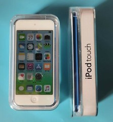 NEW Apple iPod Touch (7th generation) Blue 256GB – 1 Year Warranty