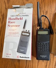Radio Shack PRO-89 Handheld Race Scanner VHF/UHF/Air/800MHz 200 Ch in Box