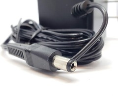 OEM AC Adapter AA-091A – 9VAC 1A works on Nintendo NES, 5.5×2.5 120VAC 60Hz 15W