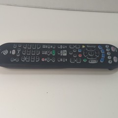 Time Warner RC122 Remote Control URSU-8780L-TWC Black Wireless More Than 10 m
