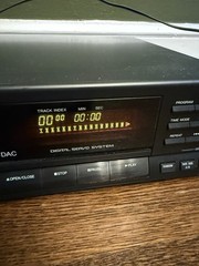 Panasonic SL-PJ316 Single Disc CD Player Tested Works Great RCA Cables