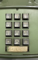 ITT 2500 Vintage Push Button Desk Telephone Avocado Green Landline Phone