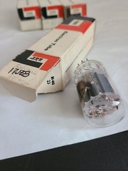 LOT 4 ITT 12D4, 15BD11, 17BR3, 17JZ8 (LINDAL) ELECTRONIC TUBES