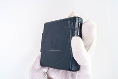 Sony MZ-E55 MD Minidisc Walkman (Midnight Blue/Black) [DEMO / PLAYS]