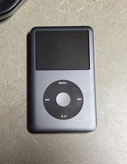Apple iPod Classic 7th Gen 160GB Space Gray A1238 *Tested* accessories BUNDLE