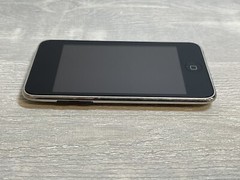 Apple iPod Touch 2nd Generation 8GB – Black
