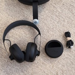 nura Nuraphone Bluetooth Wireless Over-Ear Headphones w/ Case Cable Black