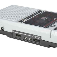 QFX Retro-40 Shoebox Cassette Tape Recorder Bluetooth AUX/USB Built Mic-silver