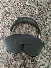 Apple Airpods Max A2096 Space Gray Headphones with Smart Case- Used