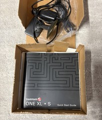 TomTom ONE XL GPS Navigator Bundle w/ Car Charger Tested And Original Box